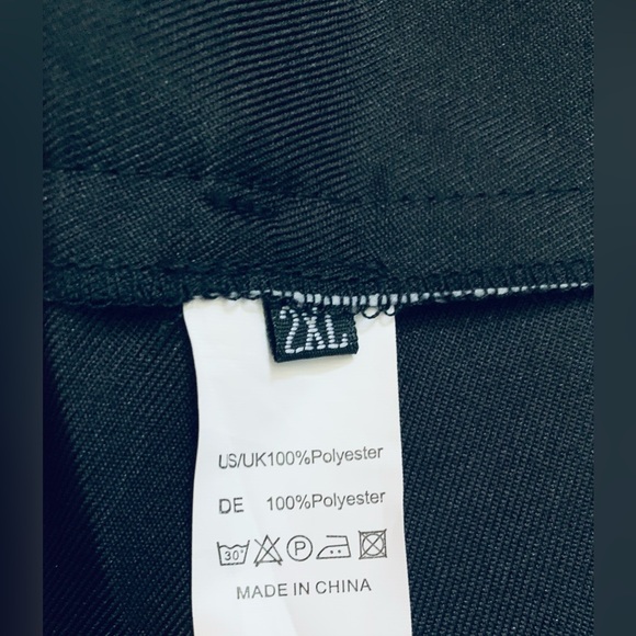 Men’s Wide Leg Black Pants 2XL , Like New Waist 42 Elastic on sides Inseam 30 “ - Picture 5 of 5